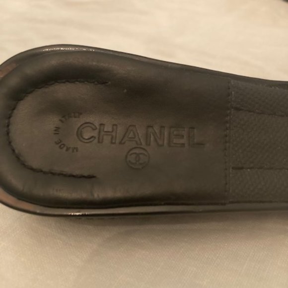 CHANEL Sandals - Picture 8 of 9